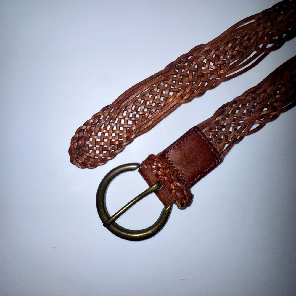 Eddie Bauer Brown Woven Leather Belt with Brass-Tone Round Buckle - Picture 3 of 7